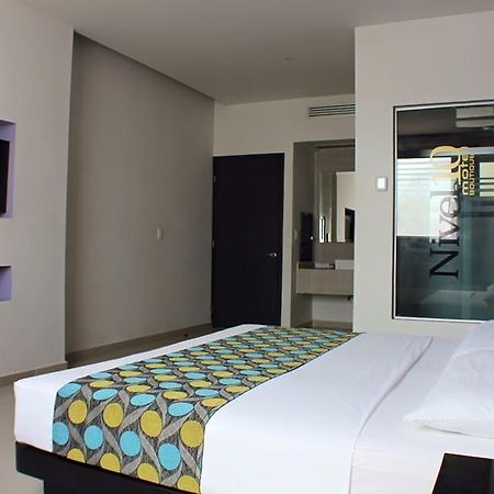 Hôtel Nivel 10 à Manzanillo Extérieur photo